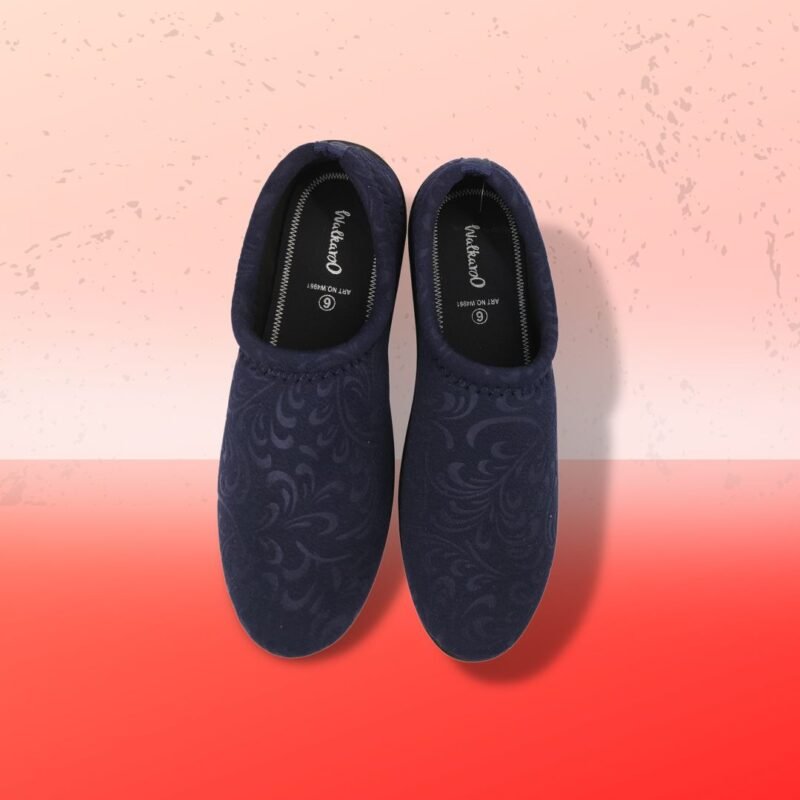 Walkaroo ladies Stylish and Comfort Black belly Shoes - Image 3