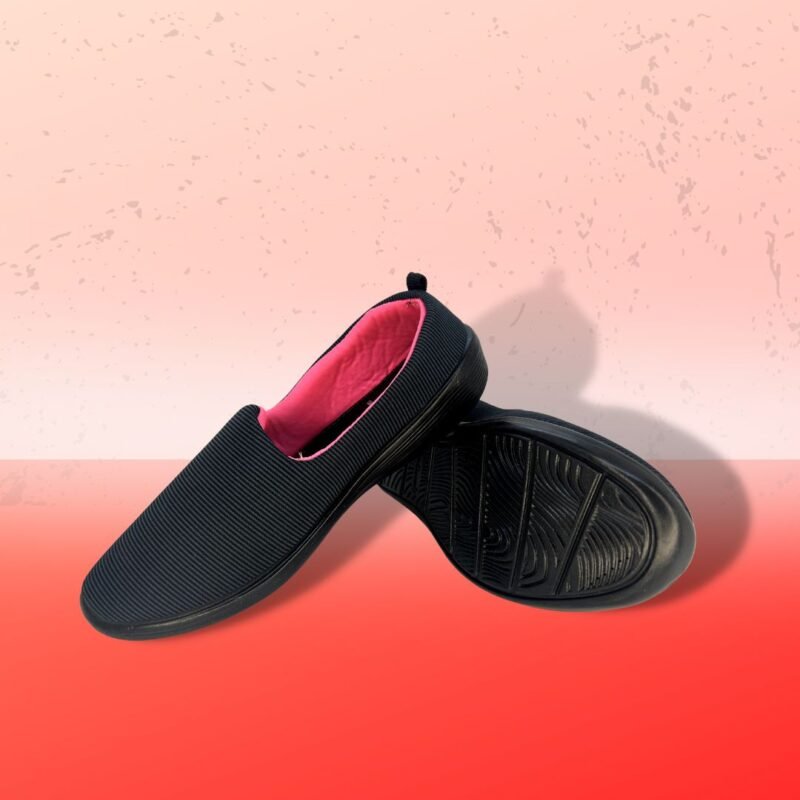 Walkaroo ladies Stylish and Comfort Grey belly Shoes - Image 3