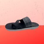 Walkaroo Men’s Stylish and comfort Blackslipper - Image 2