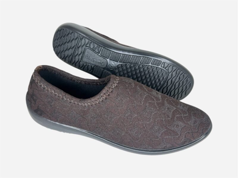 WALKAROO LADIES CASUAL AND COMFORTABLE BELLY SHOE - Image 5