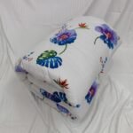 Finest Quality Super King Size Luxury Comforter (85/95 Inch) - Image 8