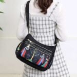 Korean sports travel shoulder bag - Image 3