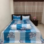 30/30 Count Luxury Exclusive Bedsheet – King Size – 3 Pecs Set – Rose Strip