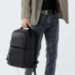 ARCTIC HUNTER 15.6 Inch Anti-Theft Waterproof Business Laptop And Travel Backpack - Image 4