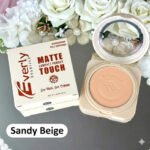 Everly Beauties Matte Touch Compact Powder - Sandy Beige
