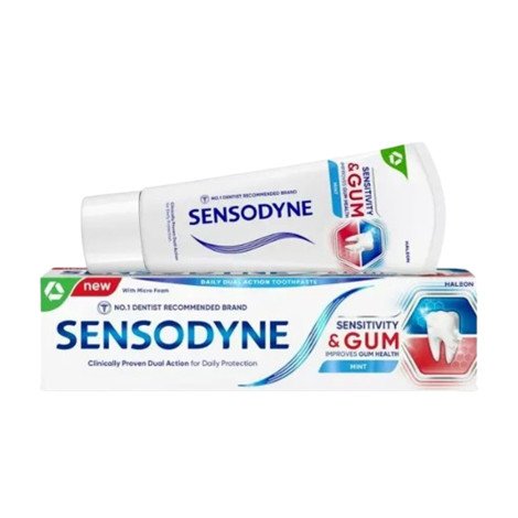 Sensodyne Sensitivity & Gum Mint Toothpaste 75ml - Image 1